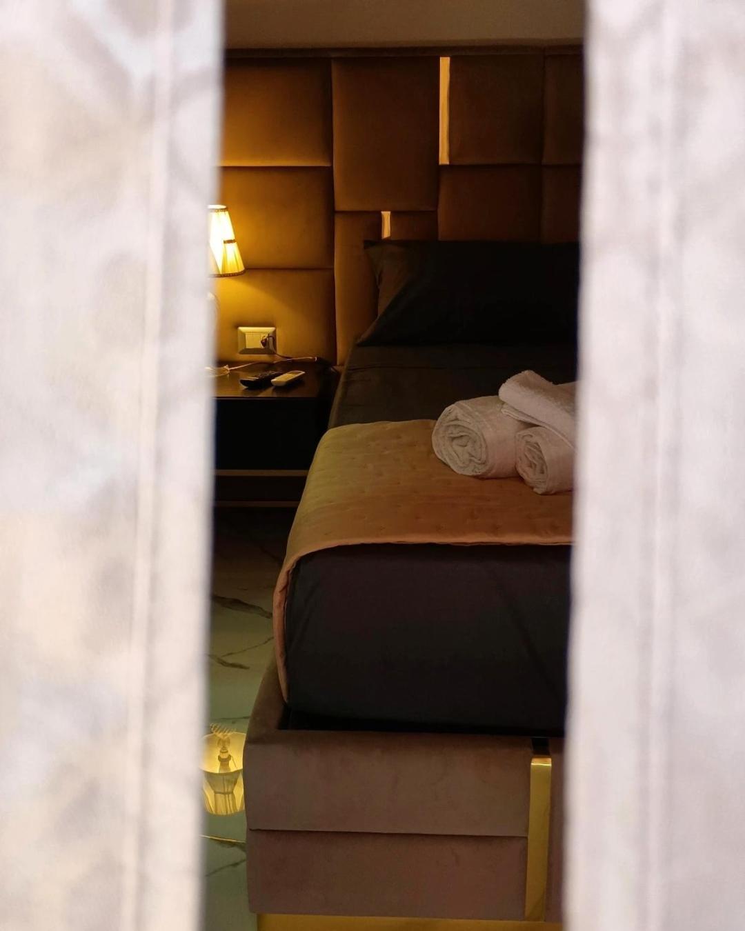 La Finestra Sul Borgo Hotel Nápoly Kültér fotó